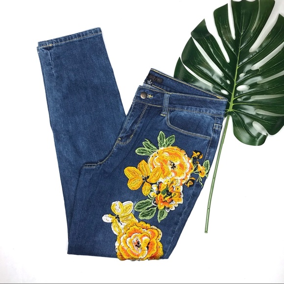Juliette Denim - Juliette Embroidered Floral Embellished Jeans
